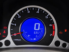 2014款 1.4L 手动 尊贵版