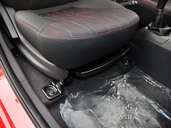 2014款 1.4L 手动 尊贵版
