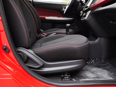 2014款 1.4L 手动 尊贵版