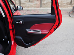 2014款 1.4L 手动 尊贵版