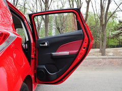 2014款 1.4L 手动 尊贵版
