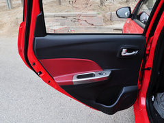 2014款 1.4L 手动 尊贵版