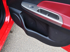 2014款 1.4L 手动 尊贵版