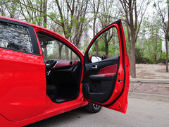 2014款 1.4L 手动 尊贵版