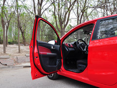 2014款 1.4L 手动 尊贵版