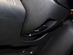 2014款 1.4L 手动 尊贵版