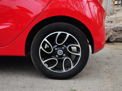 2014款 1.4L 手动 尊贵版