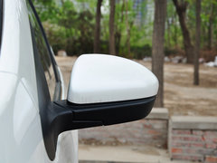 2014款 1.4L 手动 尊贵版