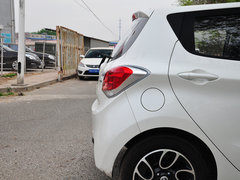 2014款 1.4L 手动 尊贵版