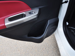 2014款 1.4L 手动 尊贵版