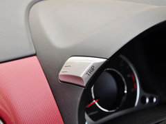 2014款 1.4L 手动 尊贵版