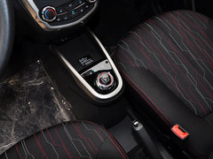 2014款 1.4L 自动 尊贵型