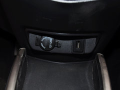 2014款 1.4L 自动 尊贵型