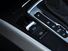 2014款 45TFSI 2.0T CVT Cabriolet 风尚版