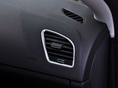 2014款 45TFSI 2.0T CVT Coupe 风尚版