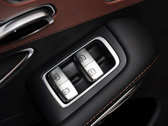 2014款 S500L 4.7T 自动 四驱