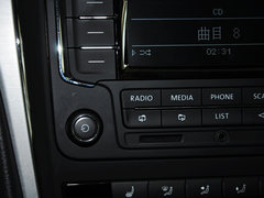 2014款 1.8TSI DSG 尊荣版