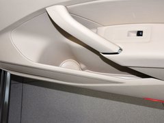 2014款 2.0TSI DSG 御尊版