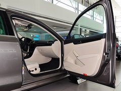 2014款 2.0TSI DSG 御尊版