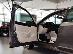 2014款 2.0TSI DSG 御尊版
