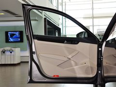 2014款 2.0TSI DSG 御尊版