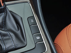 2014款 3.0L V6 DSG 旗舰尊享版