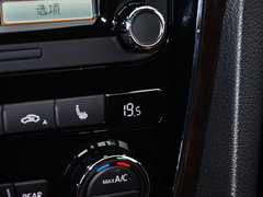 2014款 3.0L V6 DSG 旗舰尊享版