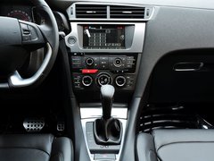 2014款 1.6T 自动 豪华版 THP200