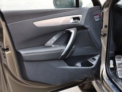 2014款 1.6T 自动 豪华版 THP200