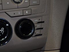 2014款 1.8L 自动 舒适版 VTi140