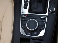 2014款 40TFSI 1.8T DCT Sportback舒适型