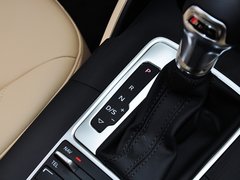 2014款 40TFSI 1.8T DCT Sportback舒适型