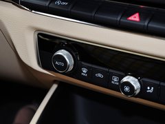 2014款 40TFSI 1.8T DCT Sportback舒适型