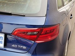 2014款 40TFSI 1.8T DCT Sportback舒适型