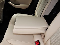 2014款 40TFSI 1.8T DCT Sportback舒适型