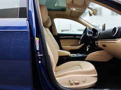 2014款 40TFSI 1.8T DCT Sportback舒适型