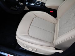 2014款 40TFSI 1.8T DCT Sportback舒适型