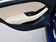 2014款 40TFSI 1.8T DCT Sportback舒适型