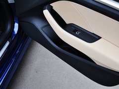 2014款 40TFSI 1.8T DCT Sportback舒适型