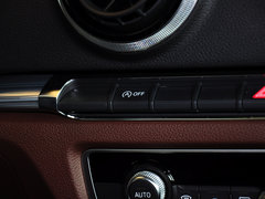 2014款 40TFSI 1.8T DCT Sportback舒适型