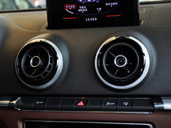 2014款 40TFSI 1.8T DCT Sportback舒适型