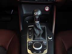 2014款 40TFSI 1.8T DCT Sportback舒适型