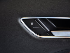2014款 40TFSI 1.8T DCT Sportback舒适型