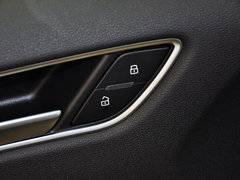 2014款 40TFSI 1.8T DCT Sportback舒适型