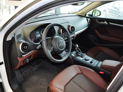 2014款 40TFSI 1.8T DCT Sportback舒适型