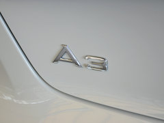 2014款 40TFSI 1.8T DCT Sportback舒适型