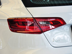 2014款 40TFSI 1.8T DCT Sportback舒适型
