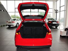 2014款 40TFSI 1.8T DCT Sportback舒适型