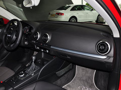 2014款 40TFSI 1.8T DCT Sportback舒适型