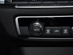 2014款 40TFSI 1.8T DCT Sportback舒适型